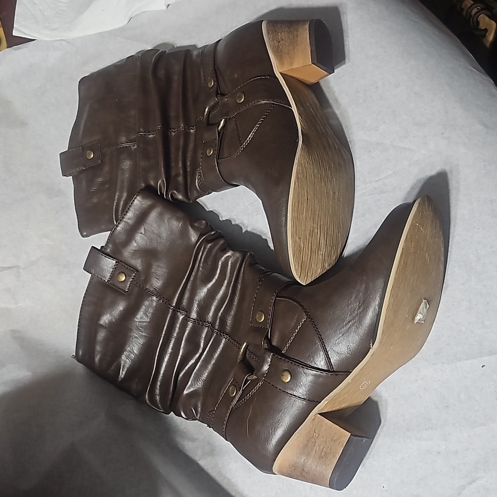 Cambridge Western Style Boots NWT